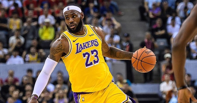 Lakers şampiyonluk kapısını araladı