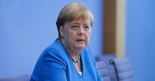 Merkel: İrlanda'yı hayal kırıklığına uğratmayacağız