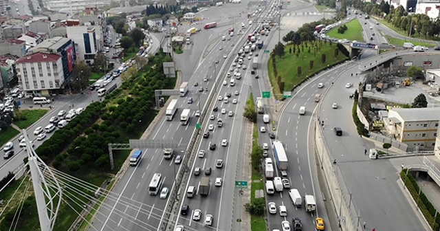 Mesailerin erken bitmesiyle trafikte yoğunluk oluştu