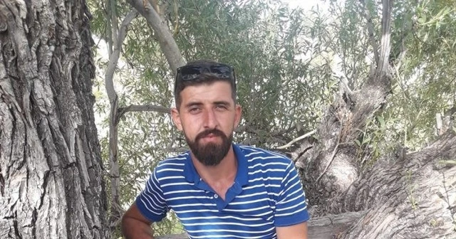 Motosikletli genç kazada ağır yaralandı