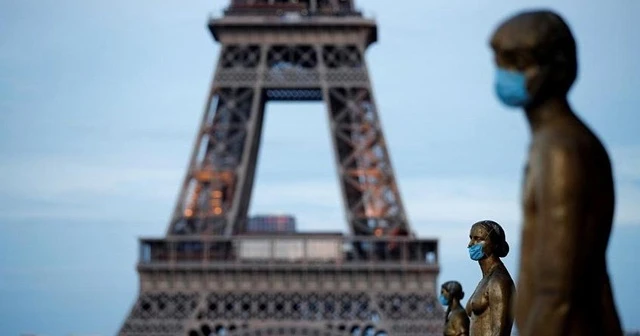 Paris Kovid-19 salgınında "maksimum alarm" seviyesine geçti