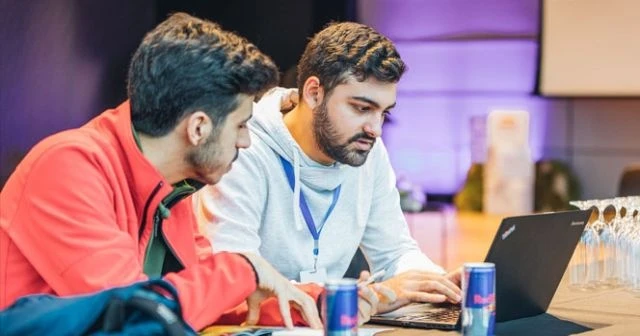 Red Bull Basement'ın geçen yılki kazananı Smarttle başarı öyküsünü anlattı