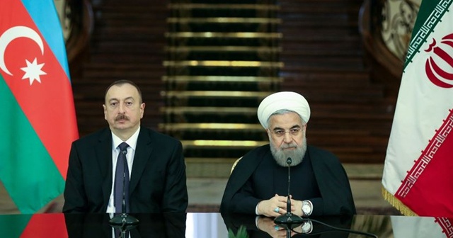 Ruhani ile Aliyev Dağlık Karabağ&#039;daki çatışmaları görüştü