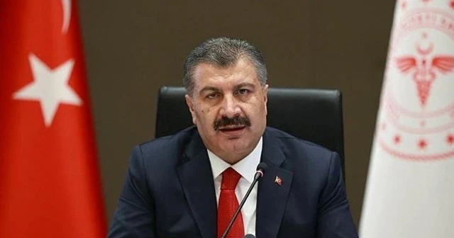 Sağlık Bakanı Koca: Halk sağlığı kadar ulusal çıkarları da koruyoruz