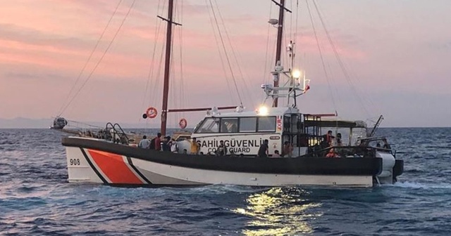 Sahil güvenlik ekiplerince son bir haftada 214 düzensiz göçmen kurtarıldı