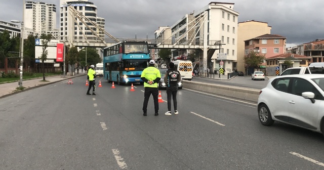 Tıka basa yolcu dolu otobüs sürücüsü: “Ben yolculara da ceza kesilmesini öneriyorum”