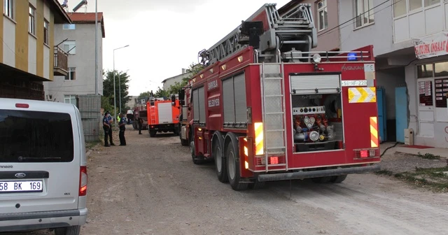 Tüp deposu yanındaki yangın paniğe neden oldu