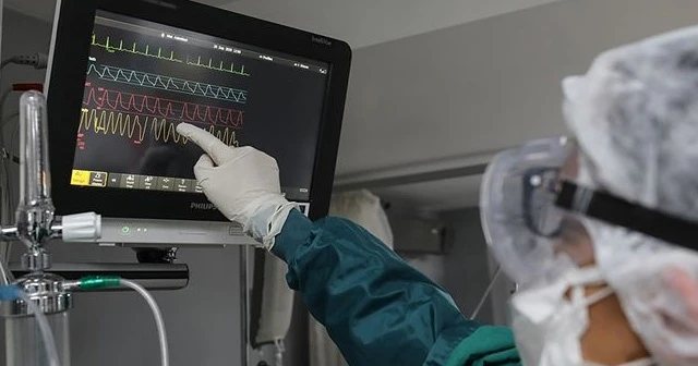 Türkiye'nin koronavirüsle mücadelesinde son 24 saatte yaşananlar