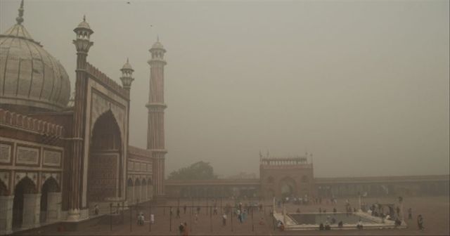 Yeni Delhi'de hava kirliliğiyle mücadele kampanyası başlatıldı