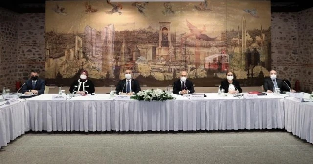 'Yeni reform ve atılım dönemi vizyonumuz çerçevesinde sektörlerin nabzını tutuyoruz'