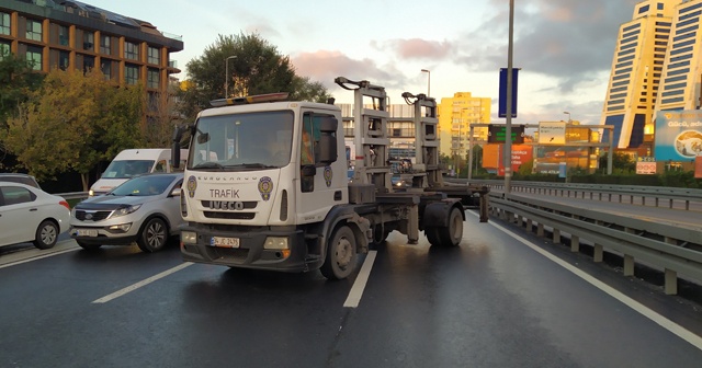 15 Temmuz Şehitler Köprüsü trafiğe kapatıldı