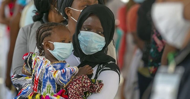 Afrika'da son 24 saatte 14 bin 727 kişide Kovid-19 tespit edildi