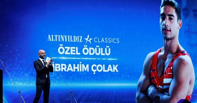 Altınyıldız Classics Özel Ödülü&#039;nün sahibi İbrahim Çolak oldu