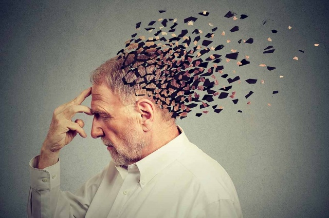 Alzheimer Hastalığı Nedir? Alzheimer Hastalığının İlk Belirtileri Nelerdir?