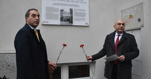 Avusturya’da Nazi döneminde yakılan 'Türk mabedi' için anma