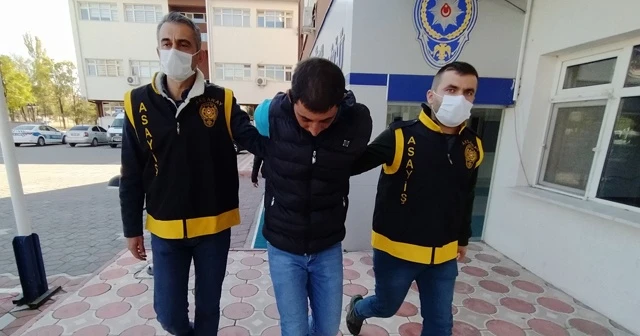 Ayrılmak isteyen kadını 6 yerinden bıçaklayıp öldürdü