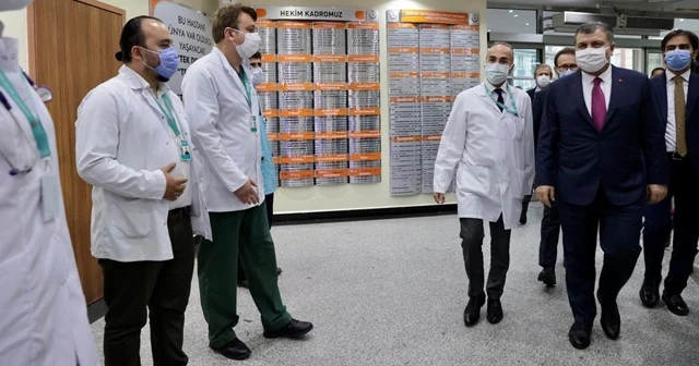 Bakan Koca’dan İstanbul'da hastane ziyaretleri
