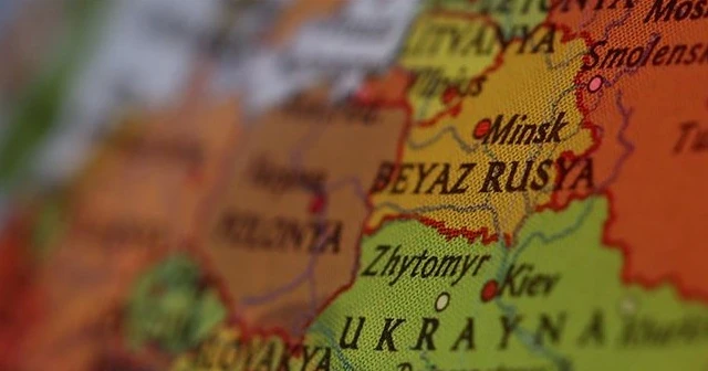 Belarus 2 İngiliz diplomatı &#039;istenmeyen kişi&#039; ilan etti