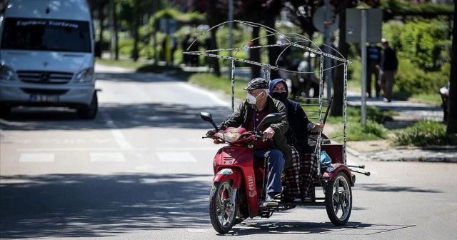 Bursa&#039;da 65 yaş ve üzeri vatandaşlara sokağa çıkma kısıtlaması getirildi