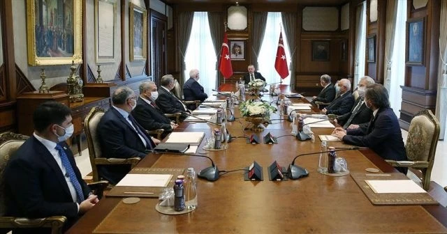 Cumhurbaşkanlığı Yüksek İstişare Kurulu Cumhurbaşkanı Erdoğan başkanlığında toplandı