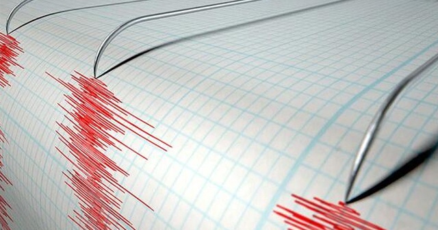 Ege&#039;de bir deprem daha!