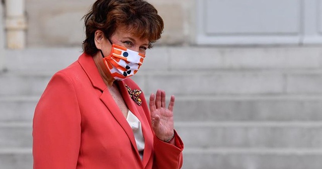 Fransa Kültür Bakanı Bachelot&#039;tan sömürgecilik itirafı