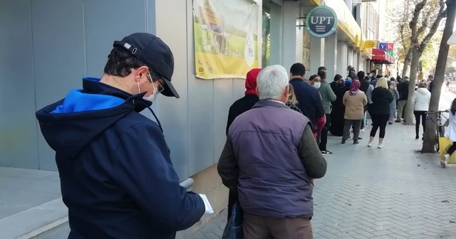 HES kodu zorunluluğu kuyrukları uzattı