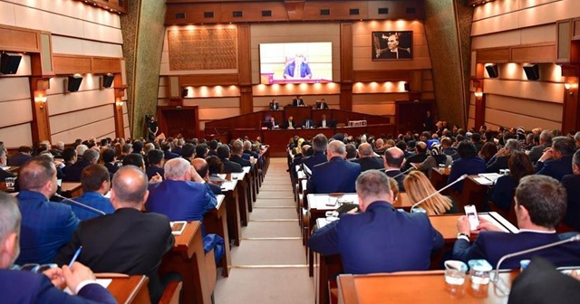 İstanbul&#039;da su zammı teklifi geri çekildi