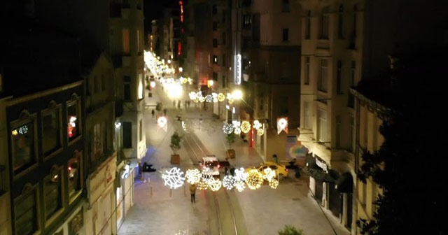 İstiklal Caddesi boş kaldı