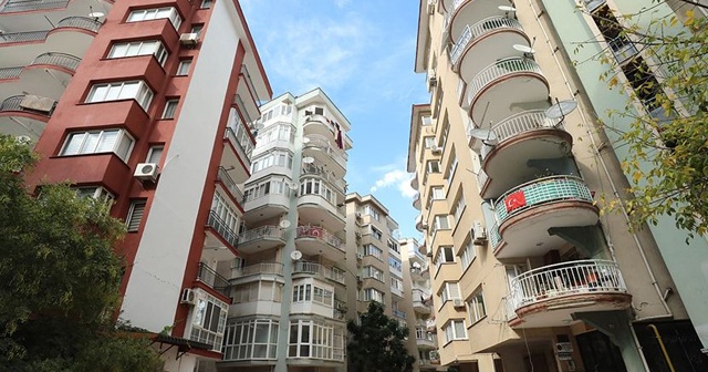 İzmir&#039;de depremzedeler için ev taşıma ücretleri sabitlendi