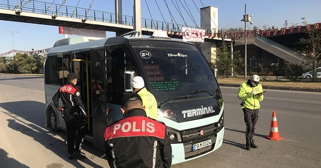 Karantinada olması gereken kişi halk otobüsünde yakalandı