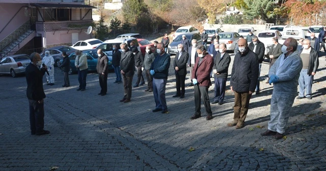 Koronadan öldü, Öğretmenler Günü’nde toprağa verildi