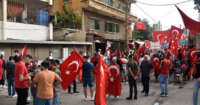 Lübnan&#039;da Türkiye&#039;ye destek gösterisi düzenlendi