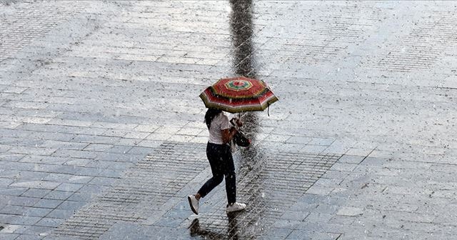 Meteorolojiden kuvvetli yağış uyarısı