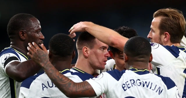 Tottenham, Manchester City'yi iki golle geçti