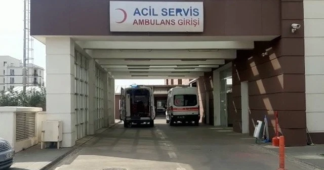 Yaşlı adamı demir boruyla ağır yaraladı