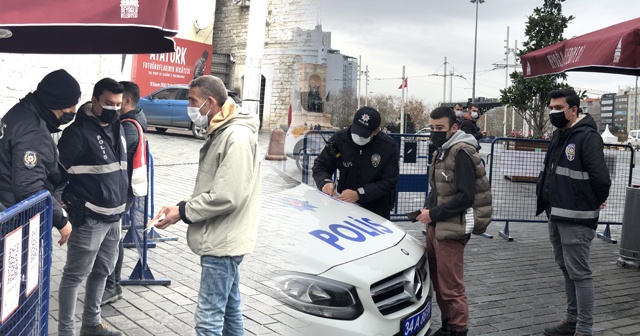 &quot;Sıkılıyorum&quot; diye Taksim&#039;e geldi cezayı yedi