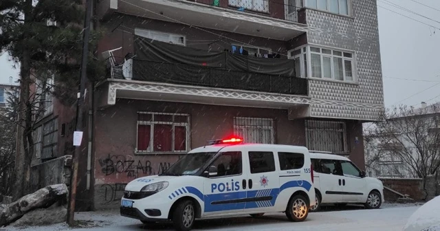 3 aylık bebek annesini emerken boğularak öldü