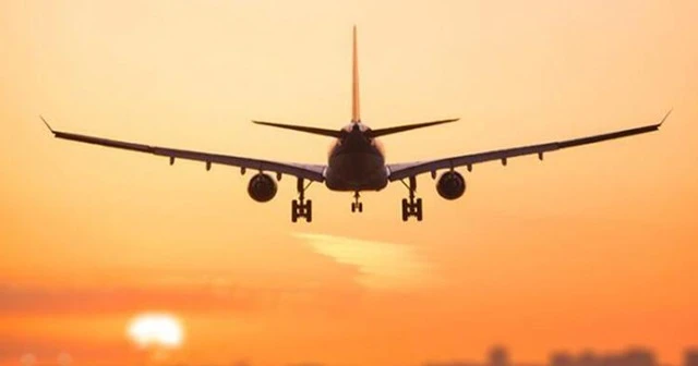 Türkiye'ye dört ülkeden gelen uçuşları durdurdu