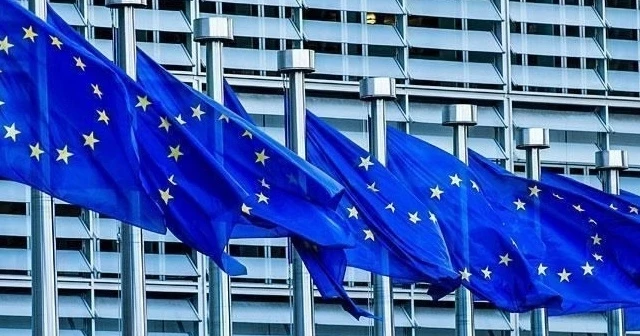 AB: AB, Türkiye'ye elini uzatmaktadır