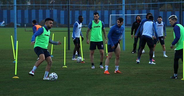 Adana Demirspor devre arasına lider girmek istiyor