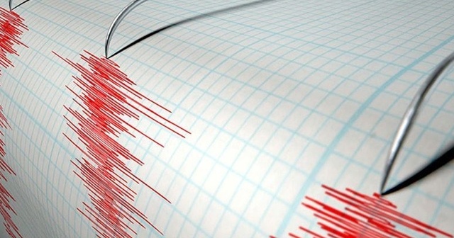 Akdeniz&#039;de 4,2 büyüklüğünde deprem