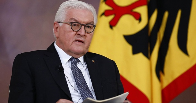 Almanya Cumhurbaşkanı Steinmeier salgının kontrolden çıkma riski bulunduğunu söyledi