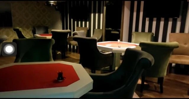 Bahçelievler’de kısıtlama saatlerinde açık olan kafe mühürlendi