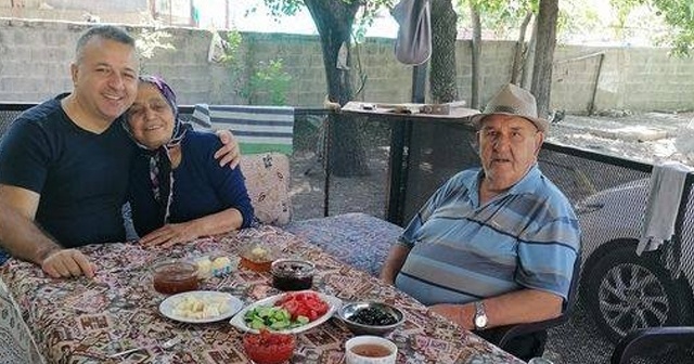 Bir ay içinde anne, baba ve oğlu koronadan hayatını kaybetti