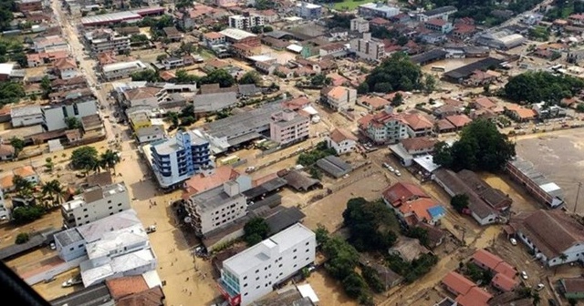 Brezilya’da sel felaketi: En az 10 ölü, 20 kayıp