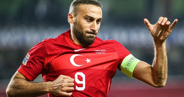 Cenk Tosun: Grubu lider tamamlayıp Dünya Kupası&#039;na gideceğiz