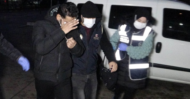 DEAŞ&#039;a şafak vakti operasyon: Yabancı uyruklu 11 kişi gözaltına alındı