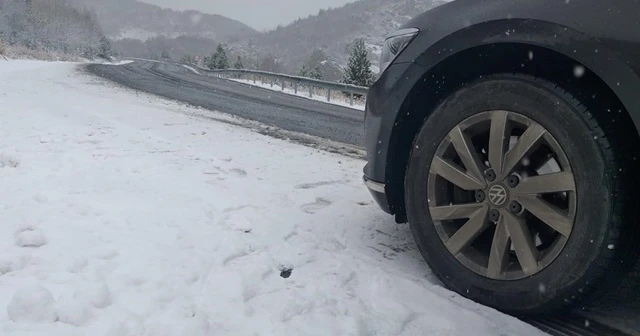 Doğu Karadeniz'in yüksek rakımlı yerleri için yoğun kar uyarısı
