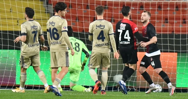 Fenerbahçe'de kötü gidiş sürüyor